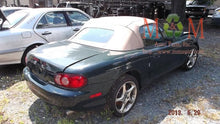 Load image into Gallery viewer, Radio  MAZDA MX-5 MIATA 2001 - MM687532

