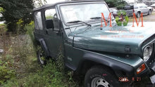 Load image into Gallery viewer, AC A/C AIR CONDITIONING COMPRESSOR TJ Wrangler 99 00 01 02 - MM706203
