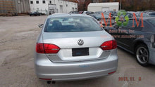 Load image into Gallery viewer, Engine Motor Volkswagen Jetta 2011 - MM725626
