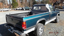 Load image into Gallery viewer, [INVENTORYCAR_YEAR_MAKE_MODEL] AC A/C AIR CONDITIONING COMPRESSOR - MM733387
