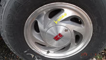 Load image into Gallery viewer, ALTERNATOR Bravada S10 S15 Blazer 1994 94 1995 95 - MM742505
