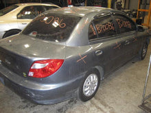 Load image into Gallery viewer, SPEEDOMETER CLUSTER Kia Rio 2000 00 2001 01 02 - 53773
