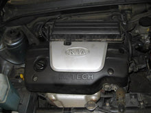 Load image into Gallery viewer, SPEEDOMETER CLUSTER Kia Rio 2000 00 2001 01 02 - 53773
