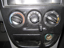 Load image into Gallery viewer, SPEEDOMETER CLUSTER Kia Rio 2000 00 2001 01 02 - 53773
