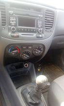 Load image into Gallery viewer, POWER STEERING PUMP Kia Rio Rio Cinco 06 07 08 09 10 11 - CTL295196
