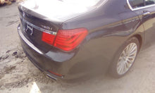 Load image into Gallery viewer, AC CONDENSER 750 HYBRID 750i 750il 760li Active 7 Alpina B7 09-17 - CTL299070
