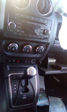 Load image into Gallery viewer, REAR WIPER MOTOR Dodge Caliber Jeep Compass Patriot 2007-2017 - CTL302113
