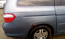 Load image into Gallery viewer, CONDENSER FAN ASSEMBLY Honda Odyssey 2005 05 2006 06 2007 07 2008 08 09 10 - CTL302592
