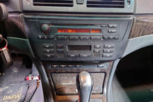 Load image into Gallery viewer, RADIATOR FAN ASSEMBLY BMW X3 2007 07 2008 08 2009 09 2010 10 - CTL310033
