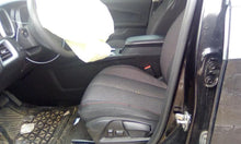Load image into Gallery viewer, GRILLE Chevrolet Equinox 2016 16 2017 17 - CTL313153
