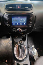 Load image into Gallery viewer, Rear Wiper Motor Kia Soul 2019 - CTL313072
