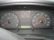Load image into Gallery viewer, SPEEDOMETER CLUSTER Hyundai Sonata 2002 02 Manaul - 31189
