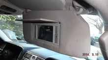Load image into Gallery viewer, TRANSFER CASE Lincoln Navigator 2003 03 2004 04 - MM751795
