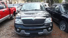 Load image into Gallery viewer, TRANSFER CASE Lincoln Navigator 2003 03 2004 04 - MM751795
