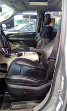 Load image into Gallery viewer, POWER STEERING PUMP Town &amp; Country Caravan Ram Van 2011-2019 - CTL319577

