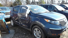 Load image into Gallery viewer, Transmission Kia Sportage 2011 - MM759181
