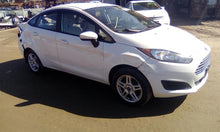 Load image into Gallery viewer, AC A/C AIR CONDITIONING COMPRESSOR Fiesta 14 15 16 17 18 19 - CTL320699
