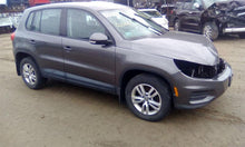 Load image into Gallery viewer, REAR WIPER MOTOR Volkswagen Tiguan 09 10 11 12 13 14 - CTL321743
