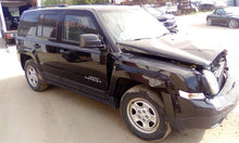 Load image into Gallery viewer, REAR WIPER MOTOR Dodge Caliber Jeep Compass Patriot 2007-2017 - CTL325146
