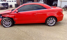 Load image into Gallery viewer, WIPER MOTOR VOLKSWAGON EOS GOLF JETTA RABBIT 05 - 07 - CTL327399
