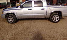 Load image into Gallery viewer, Power Steering Pump Dodge Dakota 2007 - CTL327732
