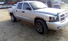 Load image into Gallery viewer, Power Steering Pump Dodge Dakota 2007 - CTL327732
