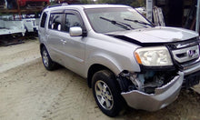 Load image into Gallery viewer, CARRIER ASSEMBLY Honda Pilot 09 10 11 12 13 14 - CTL331883
