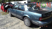 Load image into Gallery viewer, [INVENTORYCAR_YEAR_MAKE_MODEL] ALTERNATOR 105 AMP - MM784369
