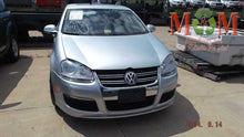 Load image into Gallery viewer, Engine Motor Volkswagen Jetta 2010 - MM786918
