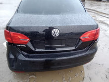 Load image into Gallery viewer, ENGINE Jetta 2011 11 2012 12 2013 13 2.0L - CTL338732
