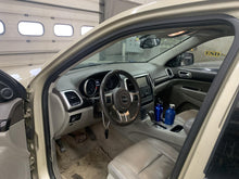 Load image into Gallery viewer, AC A/C AIR CONDITIONING COMPRESSOR Durango Grand Cherokee 11-15 - DG99854
