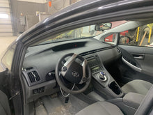 Load image into Gallery viewer, AC A/C AIR CONDITIONING COMPRESSOR Prius Prius V 10 11 12 - DG102620

