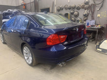 Load image into Gallery viewer, AC COMPRESSOR BMW 323i 128i 328i 323i 128i 2007 07 2008 08 2009 09 10 11 12 - DG104792
