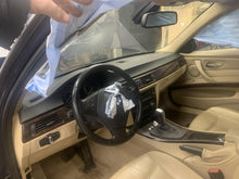 Load image into Gallery viewer, AC COMPRESSOR BMW 323i 128i 328i 323i 128i 2007 07 2008 08 2009 09 10 11 12 - DG104792

