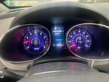 Load image into Gallery viewer, AC A/C AIR CONDITIONING COMPRESSOR Santa Fe Sorento 2012-2018 - DG104874
