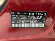 Load image into Gallery viewer, AC COMPRESSOR Passat Audi A3 Golf EOS 2006 06 2007 07 - DG106796
