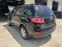 Load image into Gallery viewer, AC A/C AIR CONDITIONING COMPRESSOR Santa Fe Sorento 10 11 12 - DG110697

