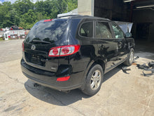 Load image into Gallery viewer, AC A/C AIR CONDITIONING COMPRESSOR Santa Fe Sorento 10 11 12 - DG110697
