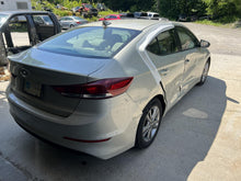 Load image into Gallery viewer, SIDE VIEW DOOR MIRROR Hyundai Elantra 2017 17 2018 18 Right - DG110997
