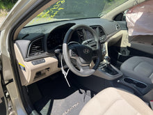 Load image into Gallery viewer, SIDE VIEW DOOR MIRROR Hyundai Elantra 2017 17 2018 18 Right - DG110997
