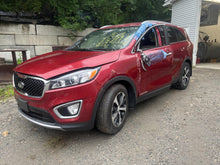 Load image into Gallery viewer, RADIATOR Kia Sorento 2016 16 2017 17 2018 18 - DG111185
