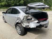 Load image into Gallery viewer, WINDSHIELD WIPER TRANSMISSION Accent 12 13 14 15 16 17 - DG111073
