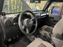 Load image into Gallery viewer, AC A/C AIR CONDITIONING COMPRESSOR Wrangler 07 08 09 10 11 - DG112958

