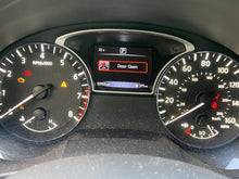 Load image into Gallery viewer, RADIATOR Nissan Altima Maxima 2007 07 2008 08 2009 09 2010 10 11 12 13 Auto - DG113587
