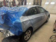 Load image into Gallery viewer, AC A/C AIR CONDITIONING COMPRESSOR Chevrolet Cruze 16 17 18 - DG114647
