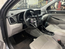Load image into Gallery viewer, AC Compressor Hyundai Tucson 2019 - DG119443
