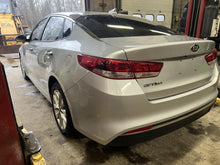Load image into Gallery viewer, AC A/C AIR CONDITIONING COMPRESSOR Sonata Optima 2012-2016 - DG122717
