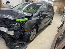 Load image into Gallery viewer, AC Compressor Honda Odyssey 2018 - DG123355
