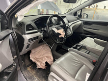 Load image into Gallery viewer, AC Compressor Honda Odyssey 2018 - DG123355
