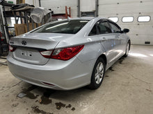 Load image into Gallery viewer, AC A/C AIR CONDITIONING COMPRESSOR Sonata Optima 2012-2016 - DG124027
